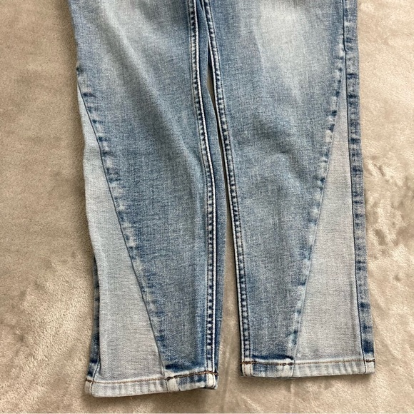 Calvin Klein Jeans High Rise Ankle Skinny Jean Pants Decorative Patch Ankle Hem - Picture 5 of 10